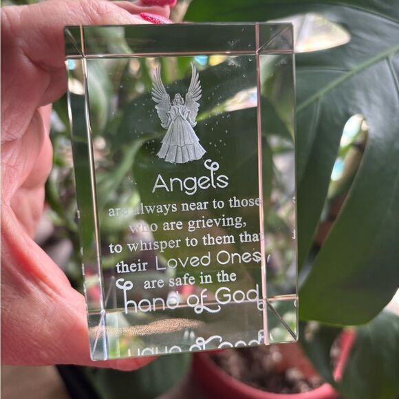 Angel 3D Laser Etched Hologram in Crystal Block with Light Box - Picture 2 of 7